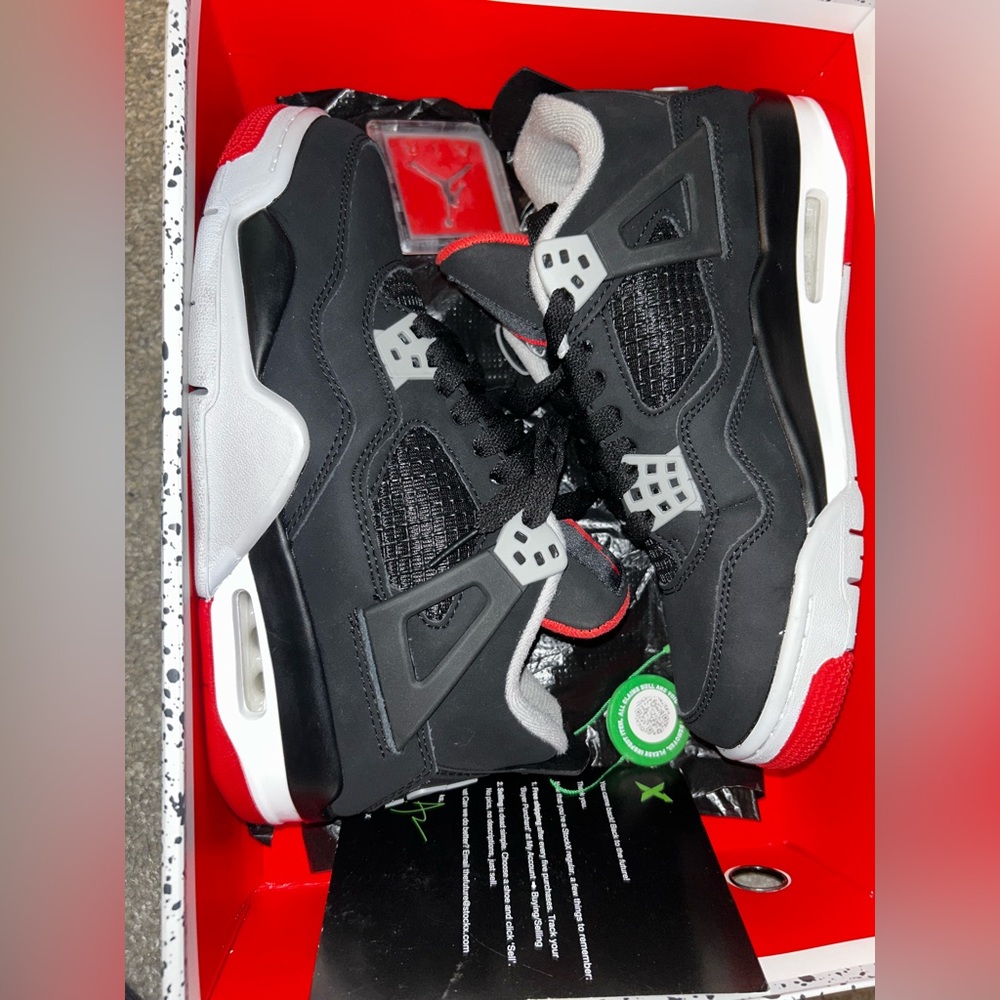 Jordan 4 bred 2019